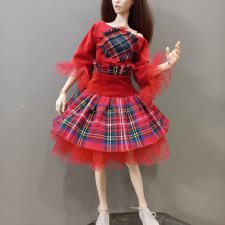 Юбка и блузка для кукол 1/4