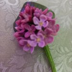 Бутоньерка из холодного фарфора