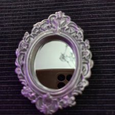 Зеркало в серебряной раме