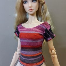 Футболка на девочек 1/4