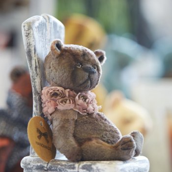 Картинки с выставки: Первый бал кукол в Самаре