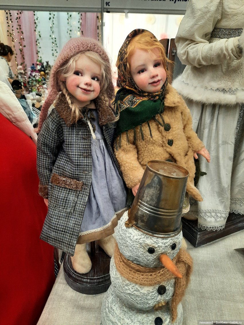 И снова весна,и снова бал кукол