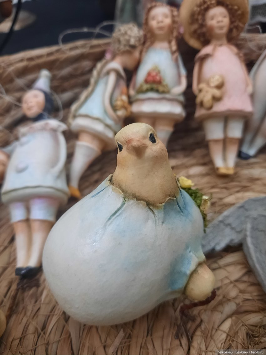 И снова весна,и снова бал кукол