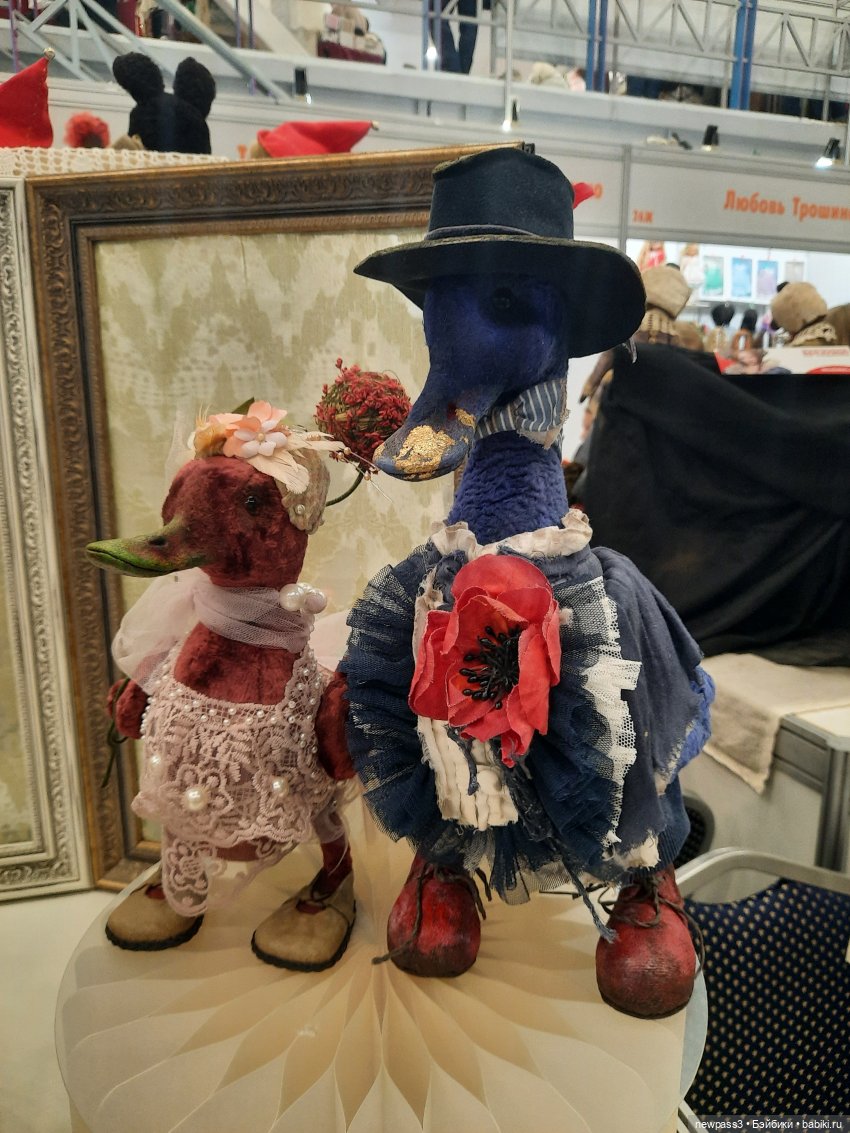 И снова весна,и снова бал кукол