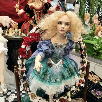 И снова весна,и снова бал кукол (часть 2)