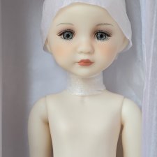 Руби Ред Молли, нюд