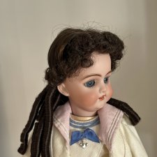 Парик для антикварной куклы