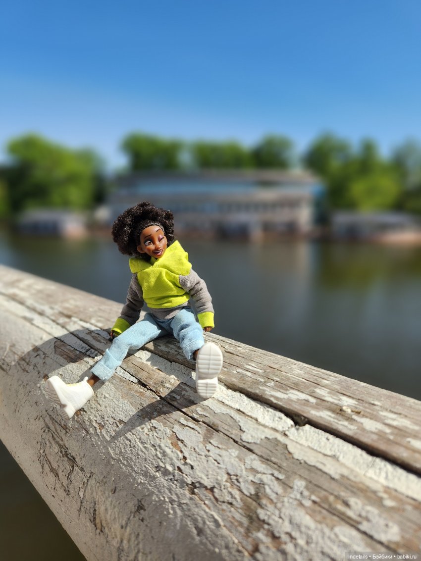 История балахончика | Бэйбики История балахончика — Куклы Disney Animators и Принцессы Диснея: Disney Store (фото 2)