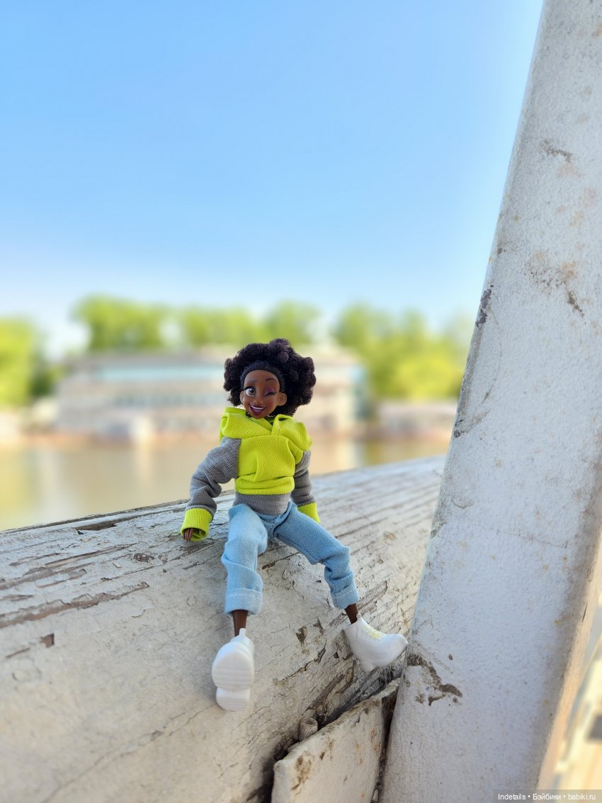 История балахончика | Бэйбики История балахончика — Куклы Disney Animators и Принцессы Диснея: Disney Store