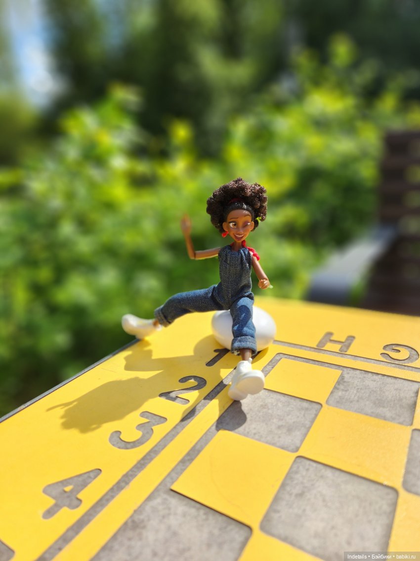 Королева шахматной доски — Куклы Disney Animators и Принцессы Диснея: Disney Store (фото 2)