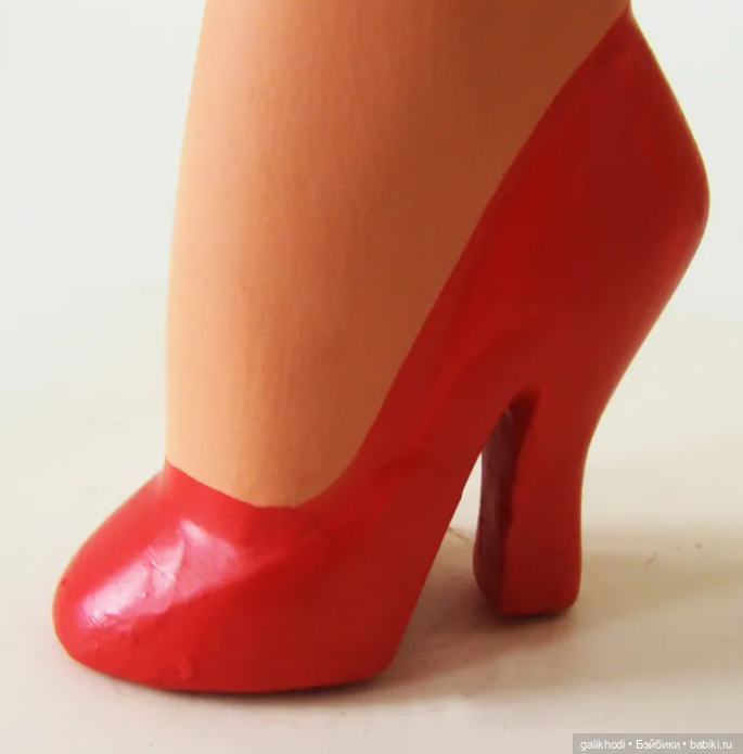 Кукла Sonia Ottolini - модница из Италии | Бэйбики Кукла Sonia Ottolini - модница из Италии (фото 4)