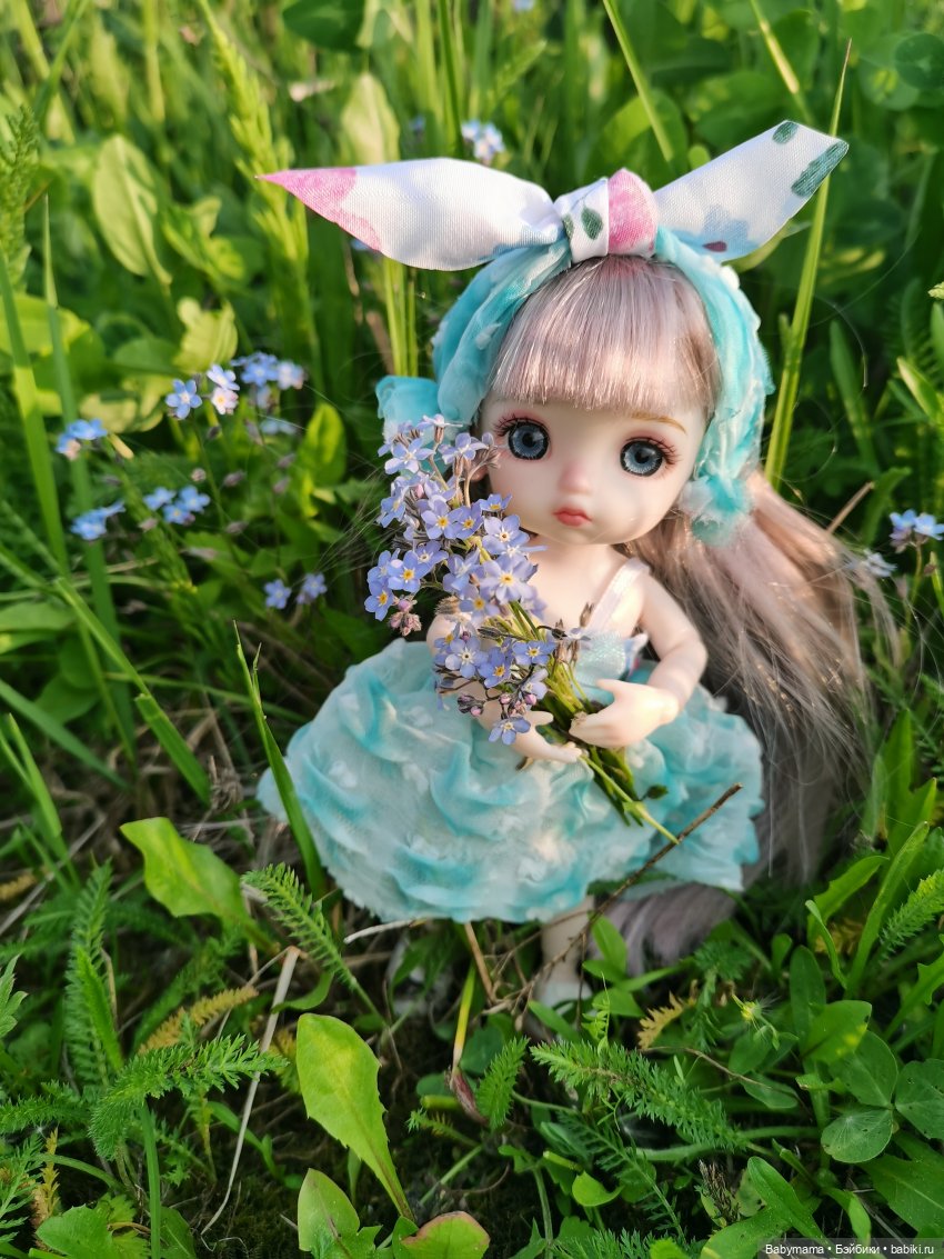 Элис с новой подружкой Дороти на даче (фото 7)