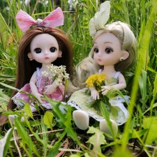 Девицы-красавицы по лесу гуляли