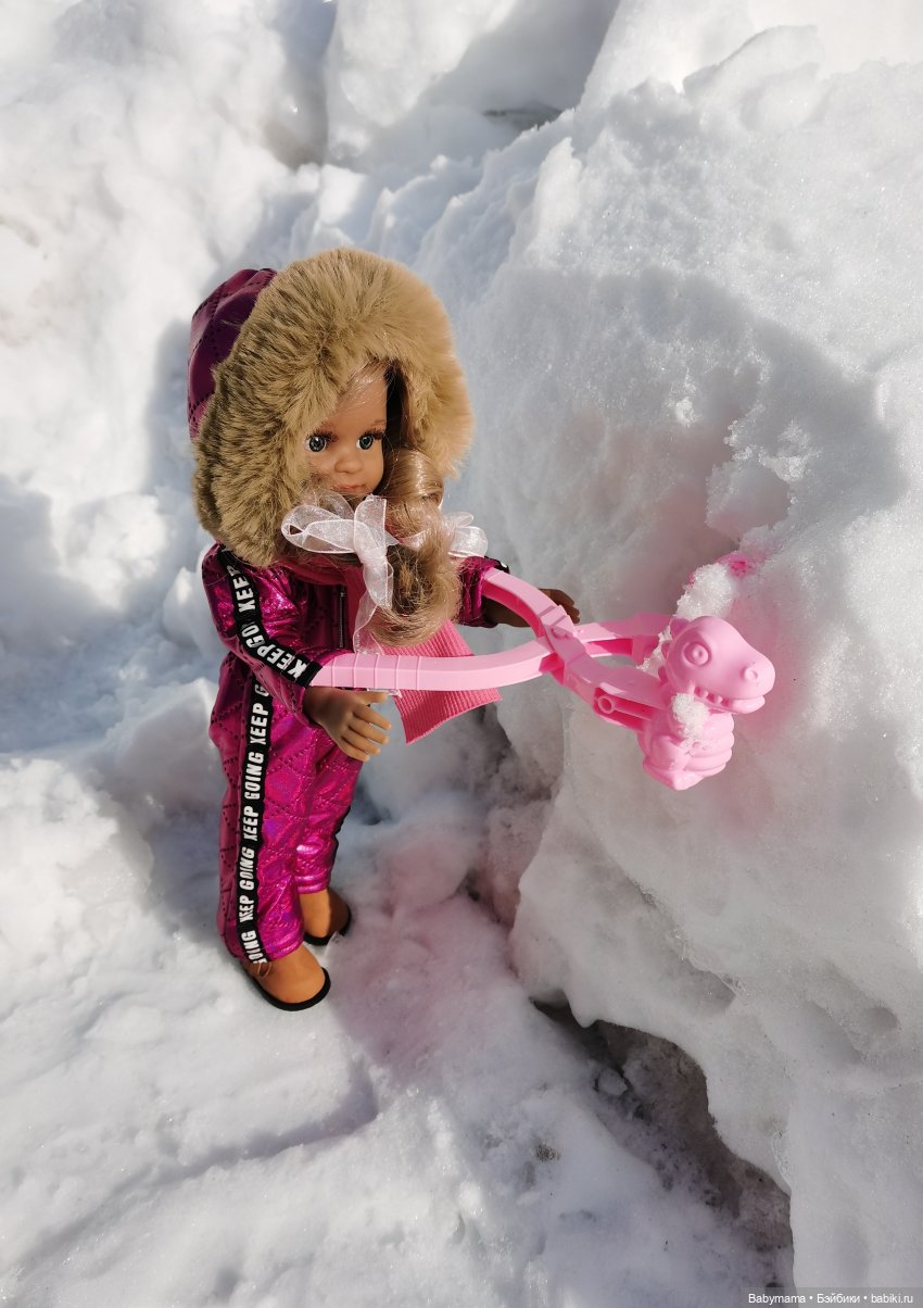 Зимняя прогулка во дворе — Испанские куклы (разное): Vestida de Azul (фото 3)