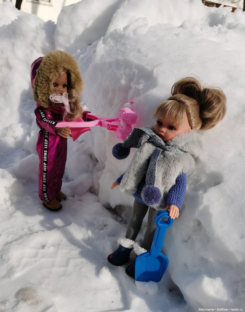 Зимняя прогулка во дворе — Испанские куклы (разное): Vestida de Azul (фото 5)