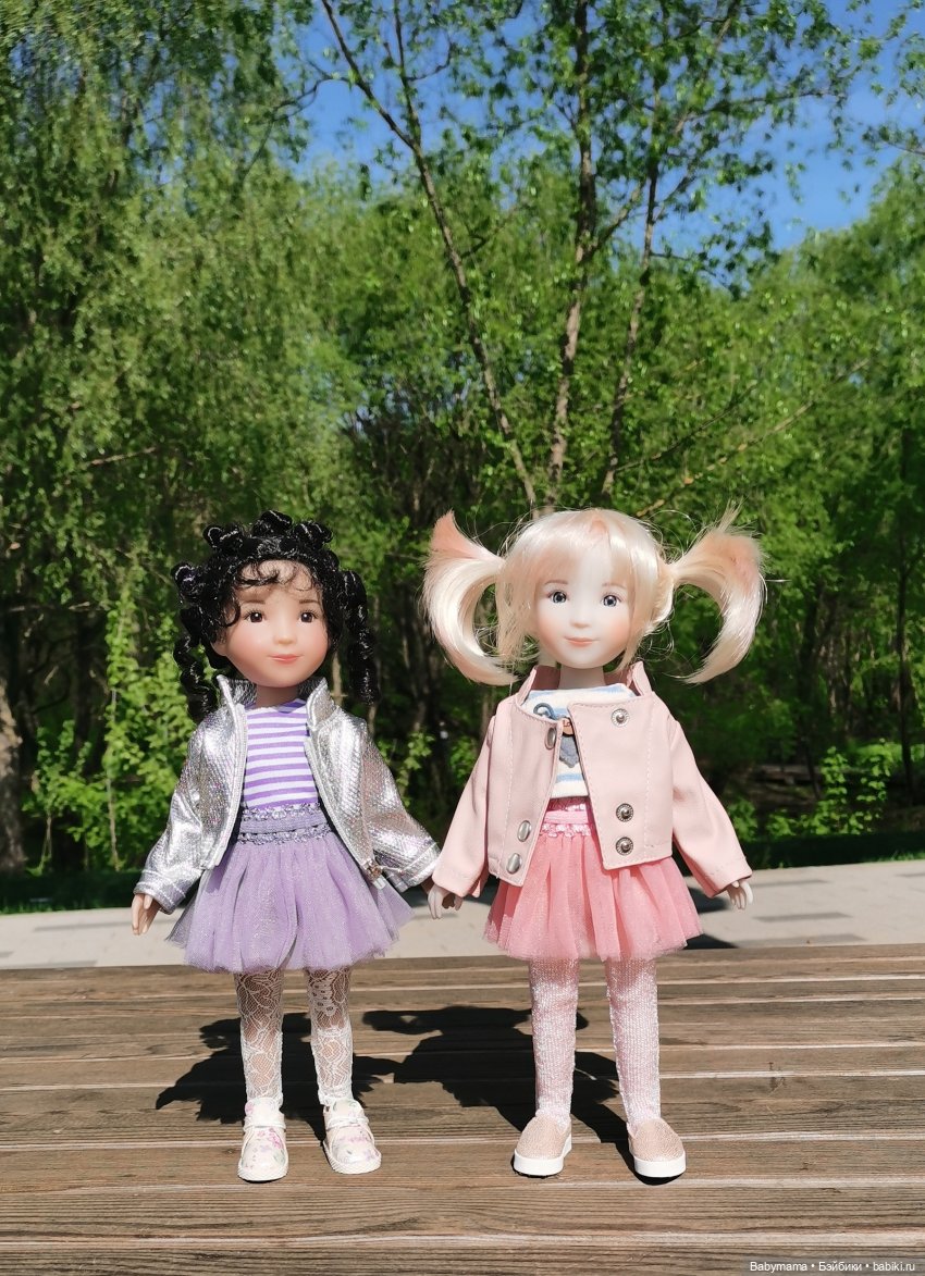 Прогулка в парке — Куклы Ruby Red (Руби Ред) Fashion Friends: Siblies (фото 3)
