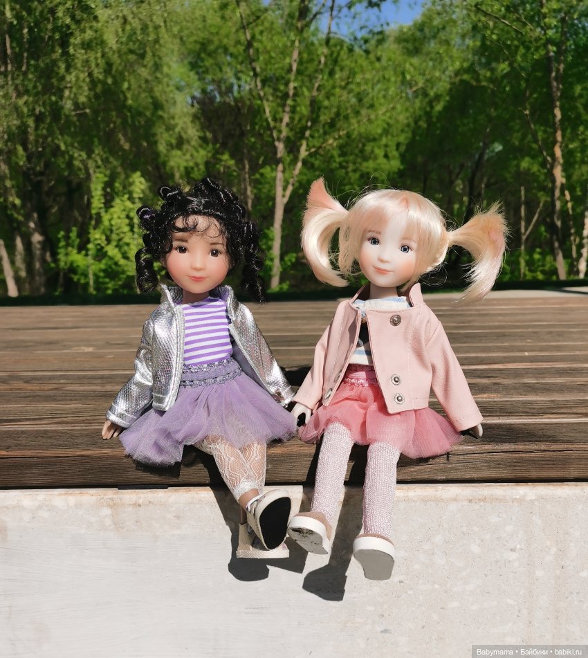 Прогулка в парке — Куклы Ruby Red (Руби Ред) Fashion Friends: Siblies (фото 4)