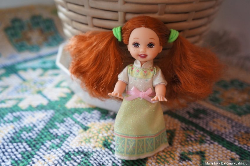 Девочки - цветочки поздравляют с Весной