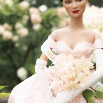 Когда цветут гортензии. Часть третья. Королевишна Miss America