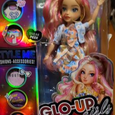 Кукла GLO-UP Girls Season 2 Tiffany Тиффани