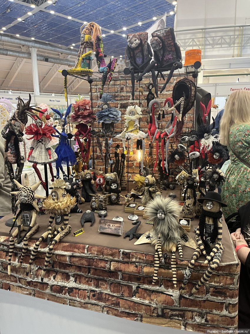 Поход на выставку на Тишинке 5го апреля ч2 (фото 2)