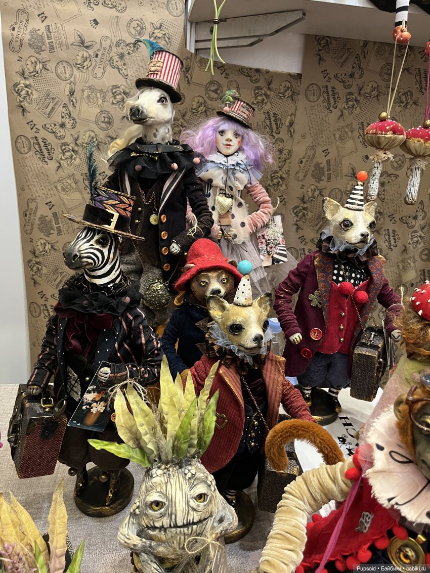 Поход на выставку на Тишинке 5го апреля ч2