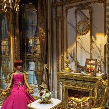 А я всегда мечтала о дворце