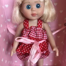 Куколка от Петитколлин