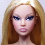 Продам Джину из сета "Covergirl: team GG"