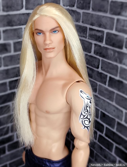 Вампир и... вампир — Портретный репейнт (ООАК) фэшн (фото 5)