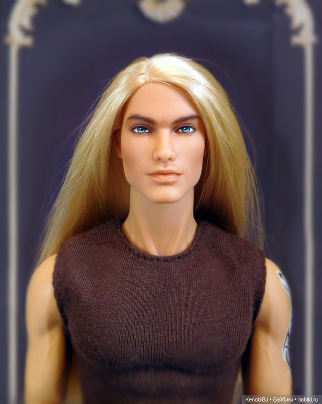 Вампир и... вампир — Портретный репейнт (ООАК) фэшн (фото 7)