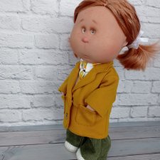 Жужа в пальто