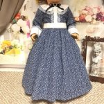 Платье для антикварной, винтажной куклы