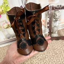 Сапожки для антикварной куклы