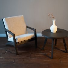 Кресло в винтажном стиле без ручек бежевое 1:6