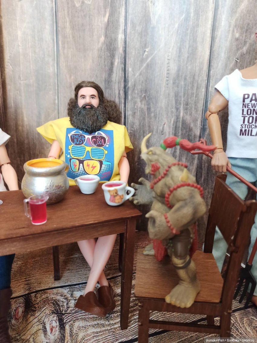 Грустная история пострадальца Рожка, рассказанная им самим другому жуку (фото 6)