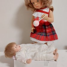 Первая куколка в новом году.  Автор Wiltrud Stein