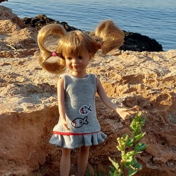 Утренняя прогулка с подружкой-малышкой