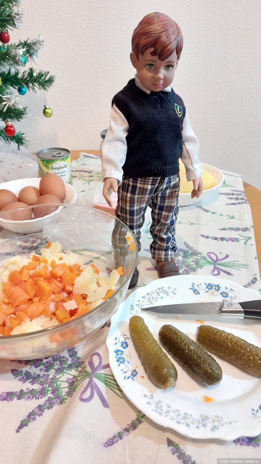 12 виноградин и оливье — Куклы LeeAnn (Denis Bastien) и Marianna Oldenburg: винил (фото 3)