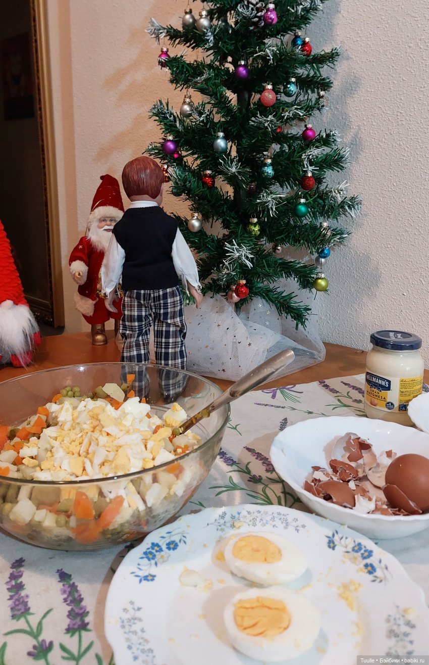 12 виноградин и оливье — Куклы LeeAnn (Denis Bastien) и Marianna Oldenburg: винил (фото 4)