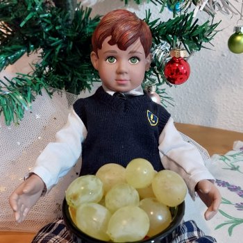 12 виноградин и оливье