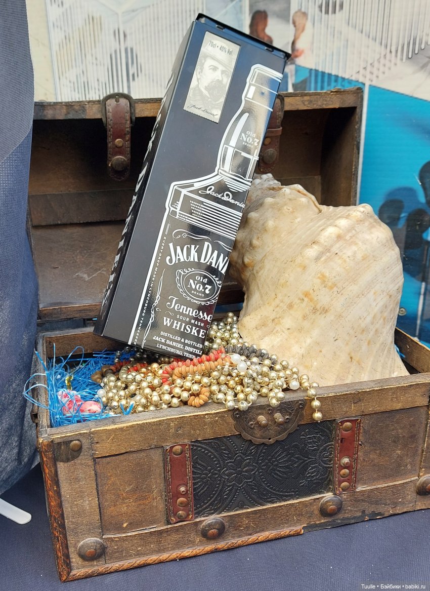 Тензин на прогулке — Куклы Berdine Creedy (Бердин Криди): виниловые