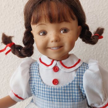 Необыкновенно милая кукла. Или - Что с нашими куклами будет потом...