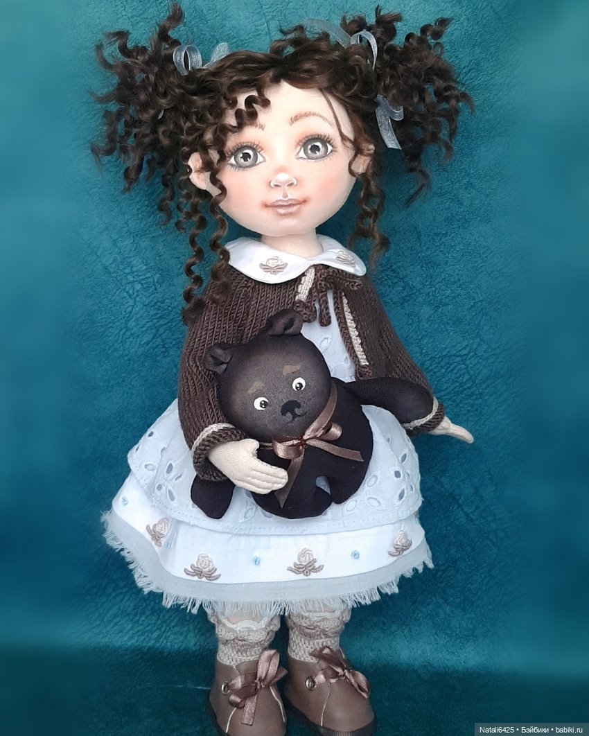 Малышка с питомцем🧸