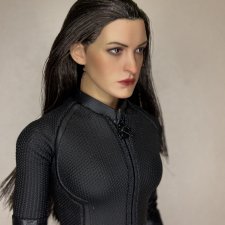 Женщина кошка экшен фигурка