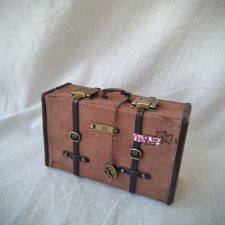 Чемодан большой