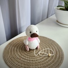 Утёнок игрушка для куклы