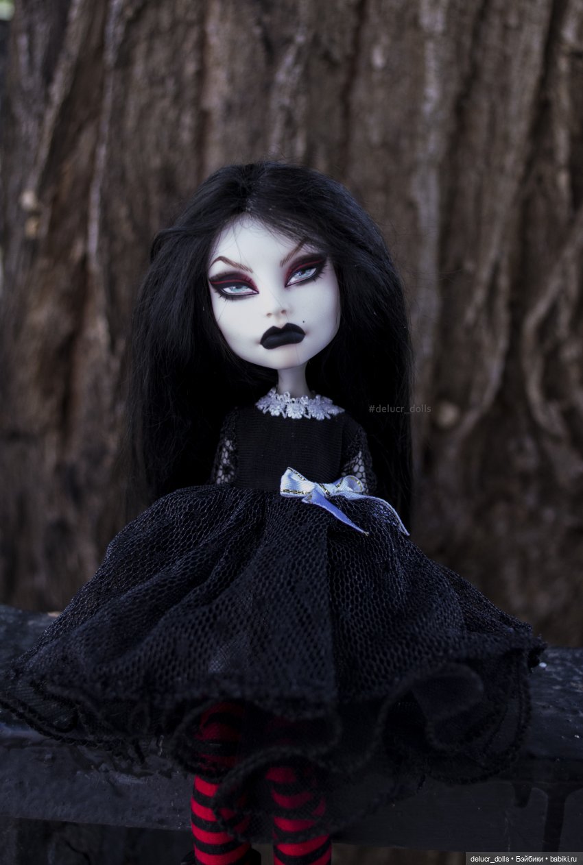 Королевишна ♛ Маргарет — ООАК Monster High и Ever After High: репейнт (фото 4)
