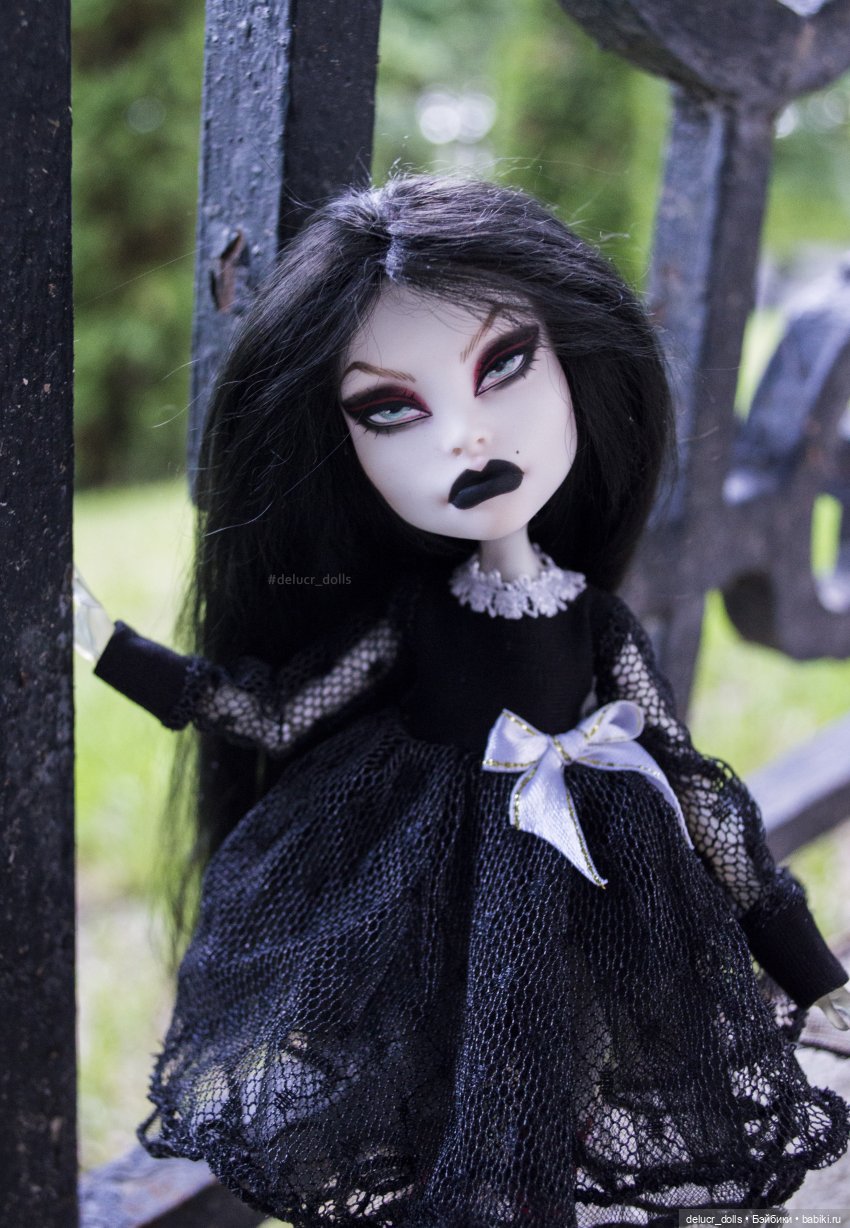 Королевишна ♛ Маргарет — ООАК Monster High и Ever After High: репейнт