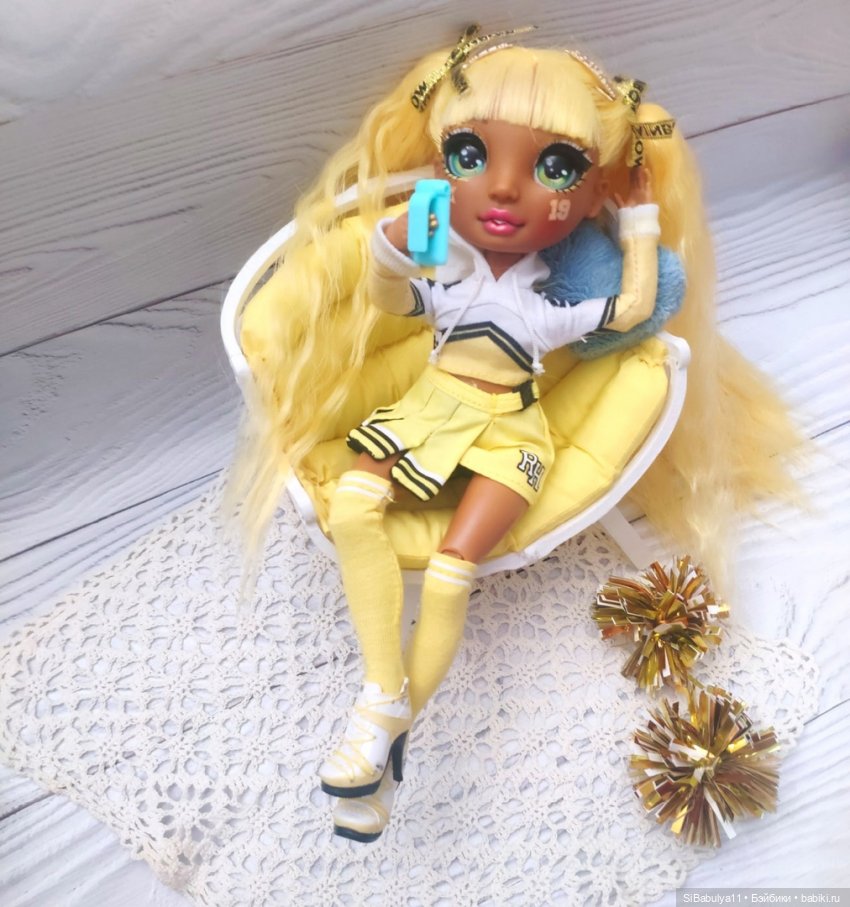 Неожиданная новенькая куколка Rainbow High | Бэйбики Неожиданная новенькая куколка Rainbow High (фото 3)